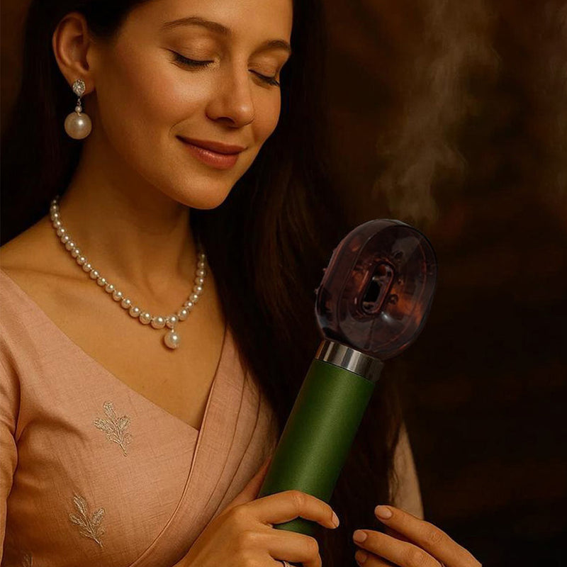 The Bakhoor Brush | Luxe Oud Perfume Brush for Hair & Fabric